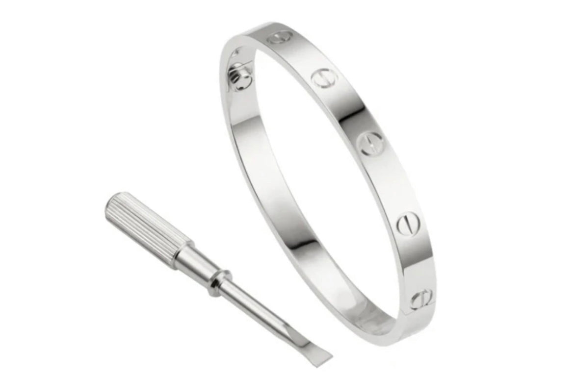 Cartier 18k White Gold love Bracelet Size 18