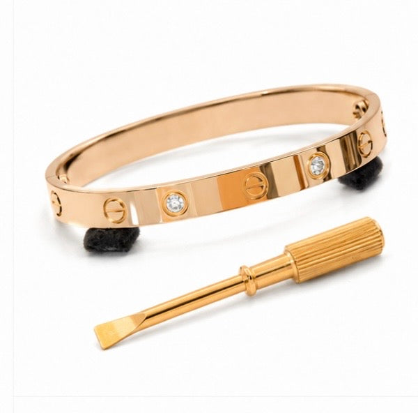 CARTIER 18K ROSE GOLD 4 DIAMONDS CLASSIC MODEL SIZE 17